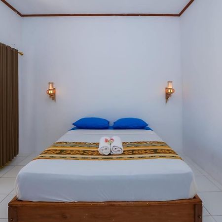ギリ・トラワンガンRadika Houseアパートメント エクステリア 写真